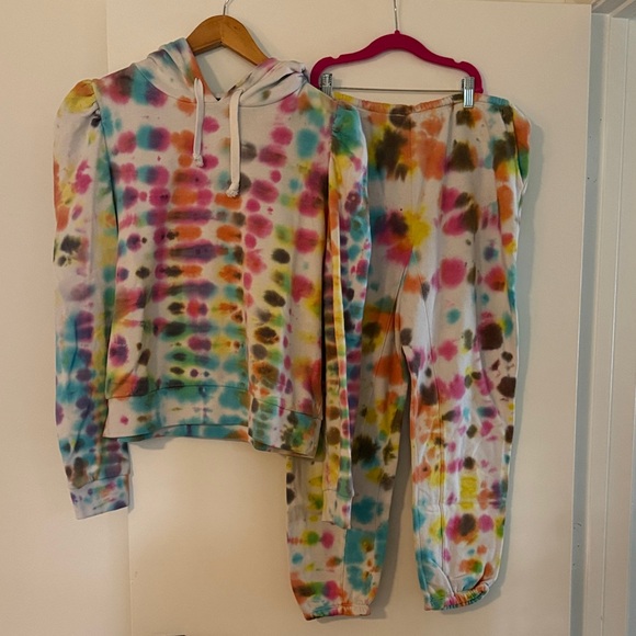 Generation Love Carla Tie Dye Hoodie and Sweatpants SET Size Medium - Picture 3 of 10